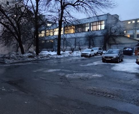 Уборка территории от снега и наледи по адресу ул. Тамбовская д. 39 (ДО)