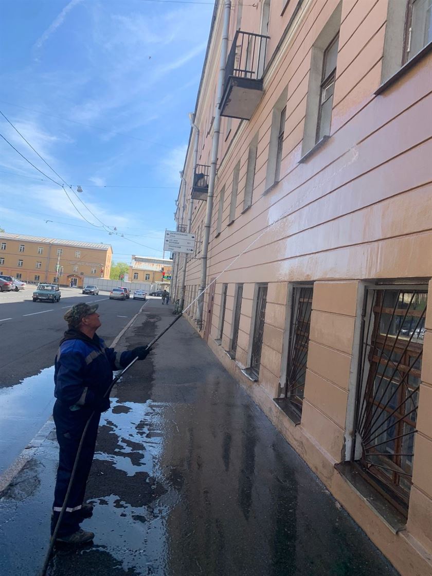 Мытье фасада по адресу ул. Курская д. 31