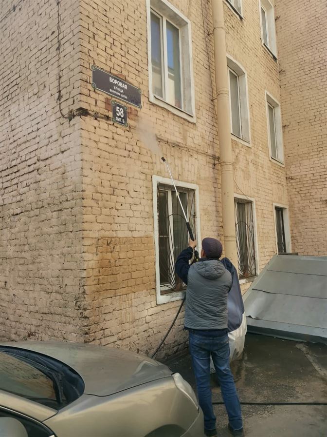 Мытье фасада по адресу ул. Боровая д. 58 лит. Б