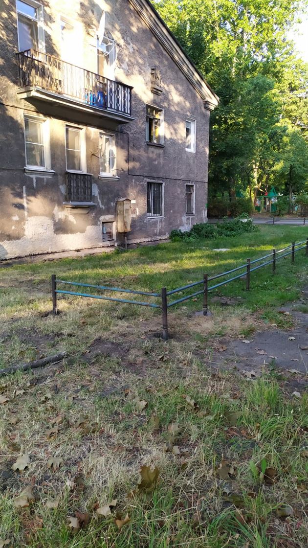 Установка газонного ограждение по адресу Волковский пр. д. 18