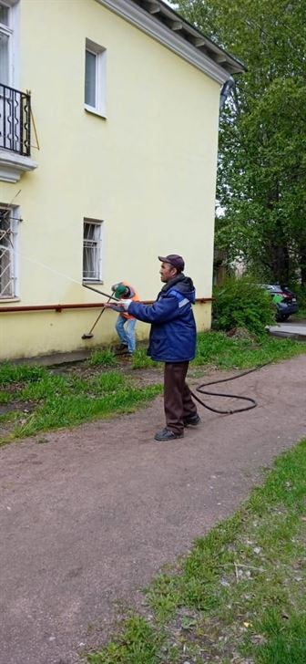 Мытье фасада по адресу ул. Дубровская д. 12 