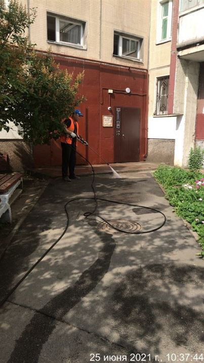 Мытье мусороприемных камер по адресу ул. Будапештская д. 4 