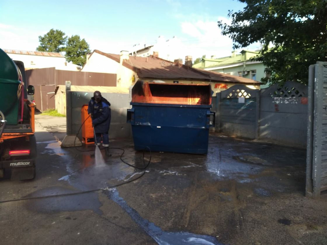 Мытье контейнерной площадки по адресу Лиговский пр. д. 263
