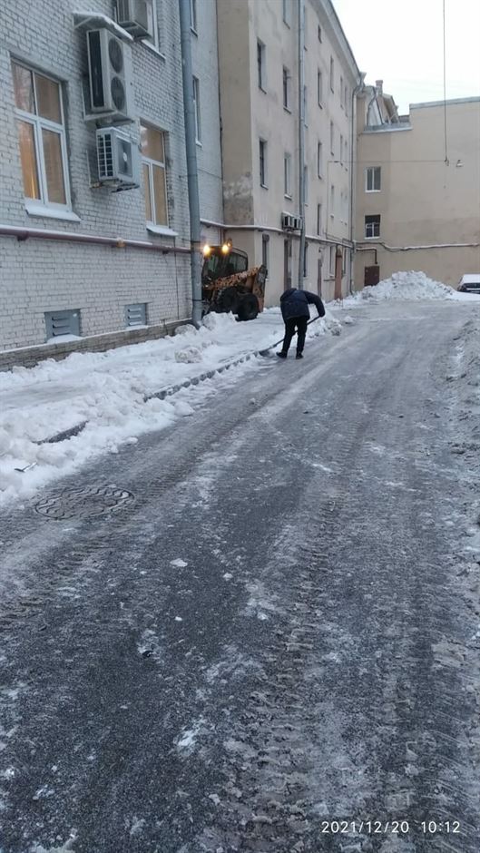 Погрузка и вывоз снега по адресу пр. Лиговский д. 235, 237, 247