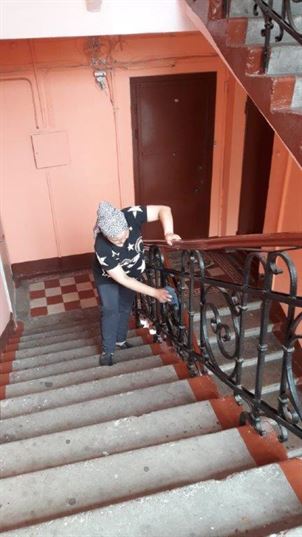 29.06.21 года по адресу ул. Тамбовская д. 75 (парадная №1) была произведена комплексная уборка лестничной клетки.