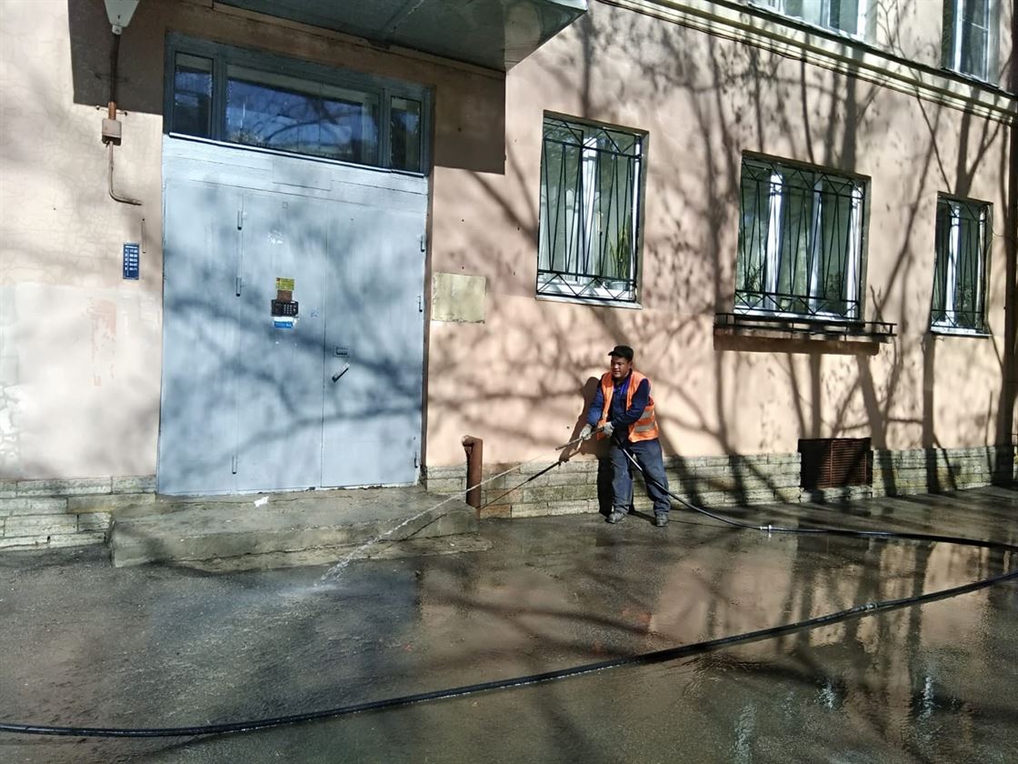 Мытье фасада по адресу пр. Лиговский д. 171 лит. Б