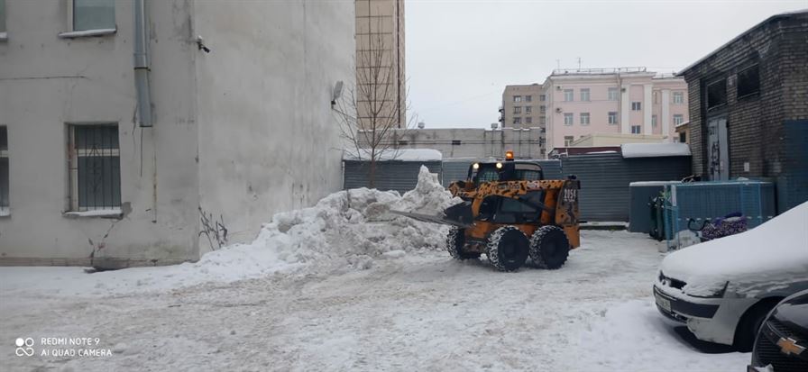 Погрузка и вывоз снега по адресу ул. Боровая д. 96